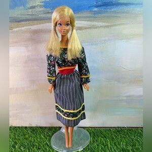 1971 Malibu PJ wearing Vintage Best Buy Dress Tlc doll